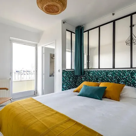 De La Paix - Vue Cathedrale Apartment